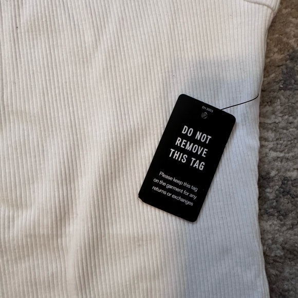 Express Bodysuit - Picture 4 of 5